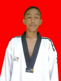 JUARA 2 SENIOR PEMULA U.54 PUTRA MAULANA HAFIDZ HEDI SUSENO